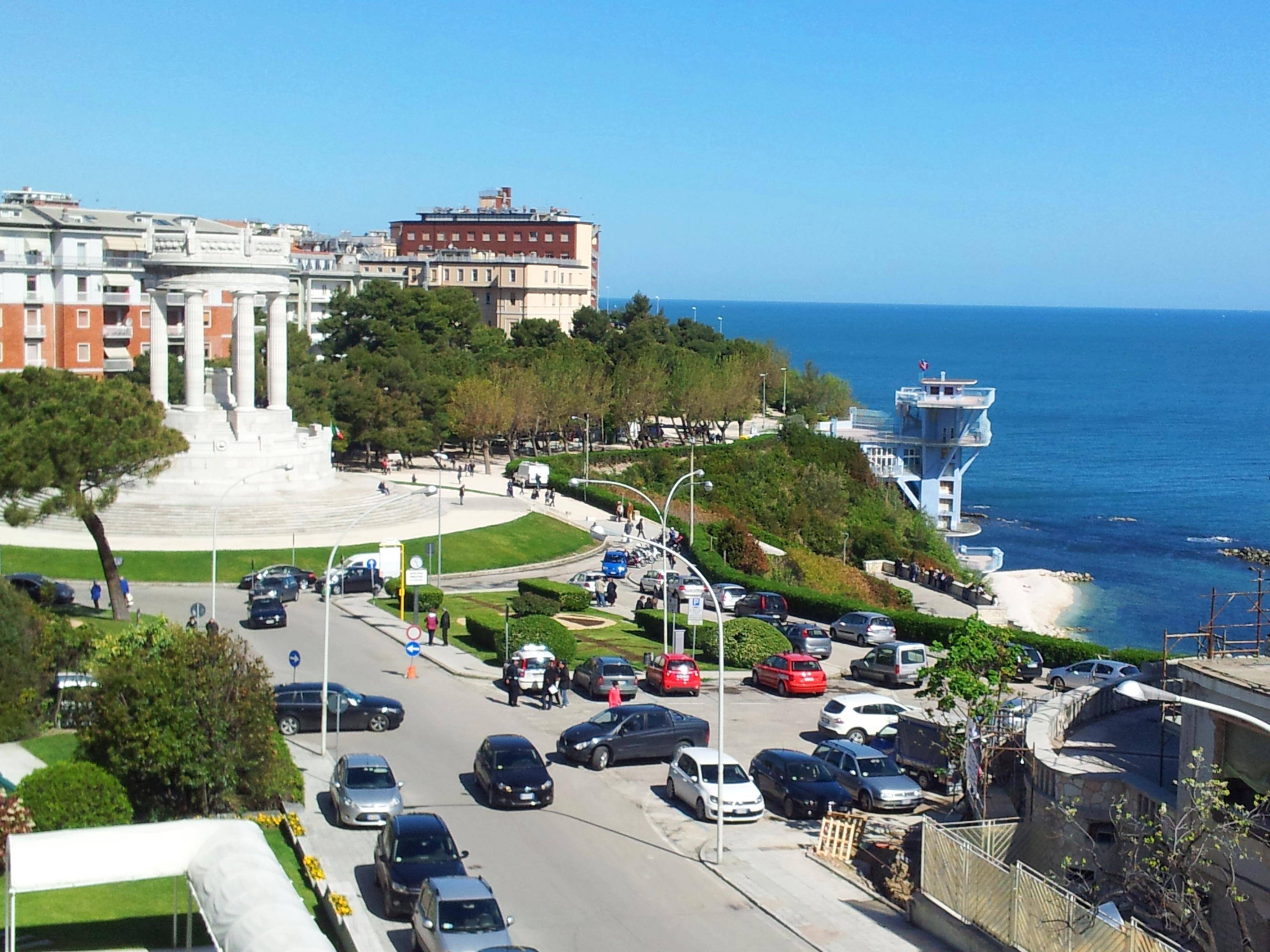 Grand Hotel Passetto Ancona Exterior foto